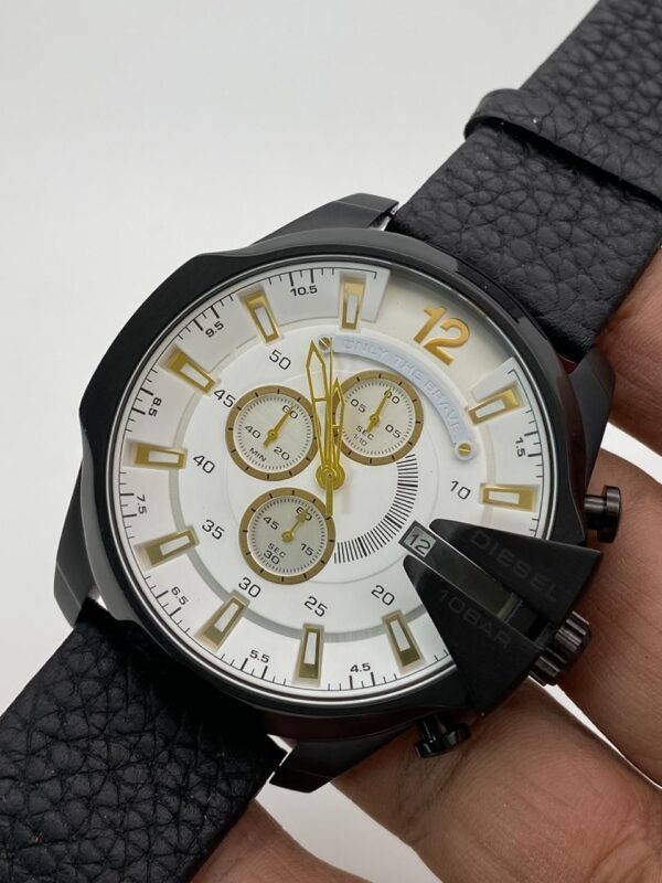 Diesel 10 Bar Black Leather replica first copy watch for Men 12