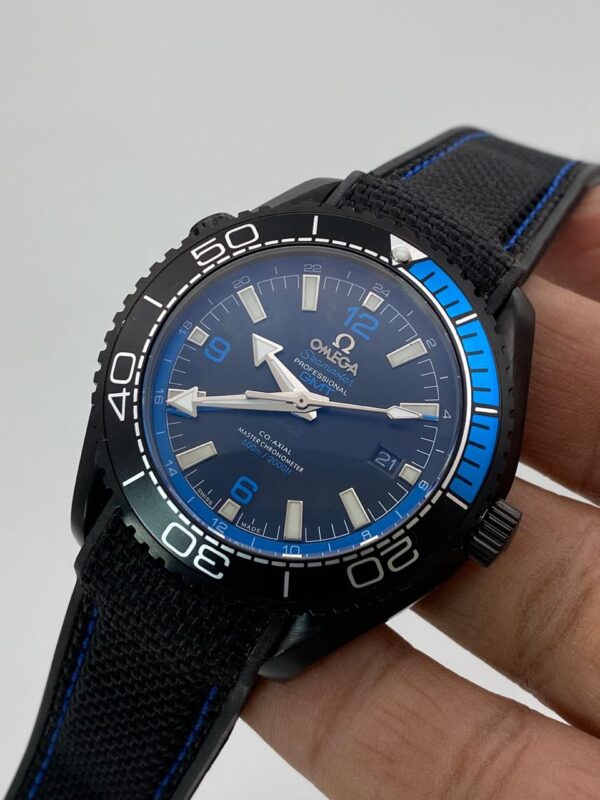 AAA+ Replica Quartz Rubber Belt First copy watches in new Delhi
