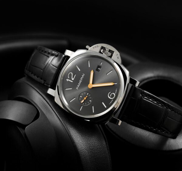 Luminor Panerai Swiss Black Dail With Black Leather Automatic replica first copy watch For Men 7