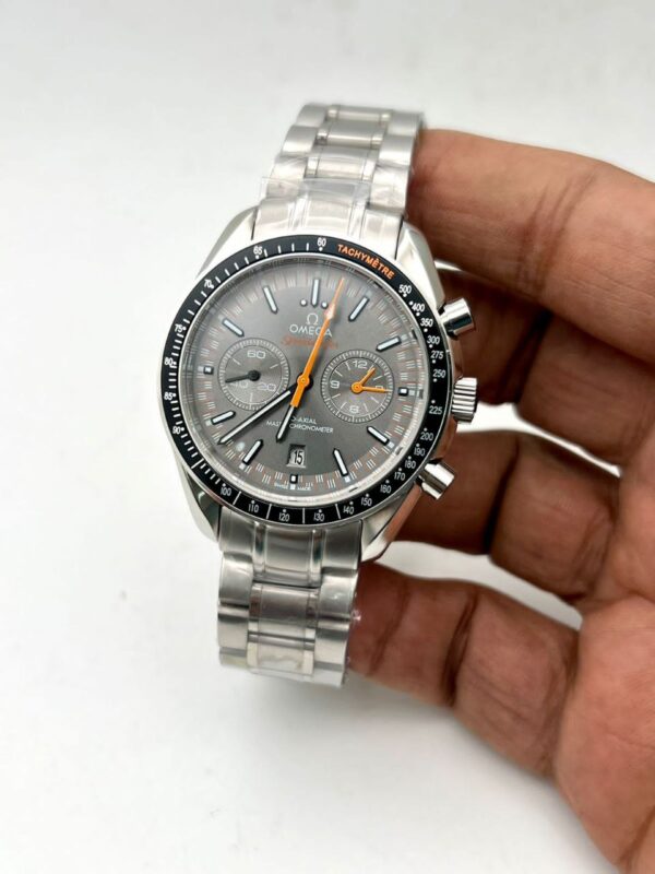 Omega Speed Master Stainless Steel Swiss Automatic Men's replica first copy watch 93