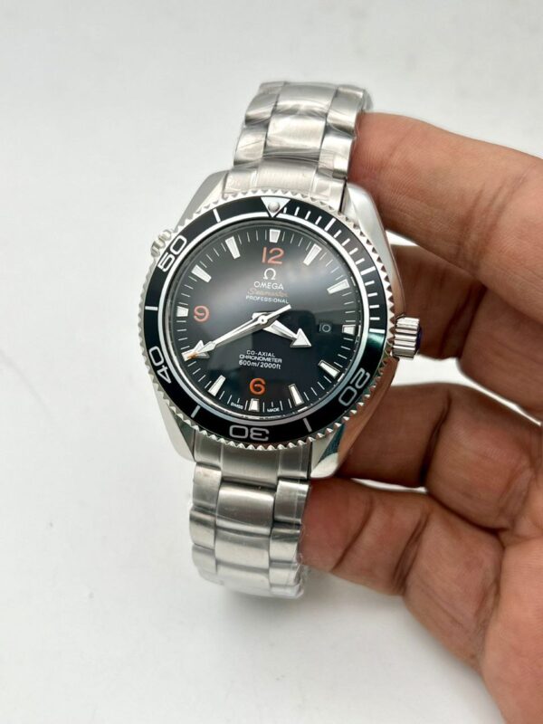 Omega Sea Master Stainless Steel Swiss Automatic Men's replica first copy watch 99